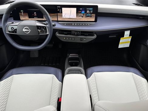 New 2026 Nissan Leaf Platinum+ w/ Cargo Package (Platinum+) image 10