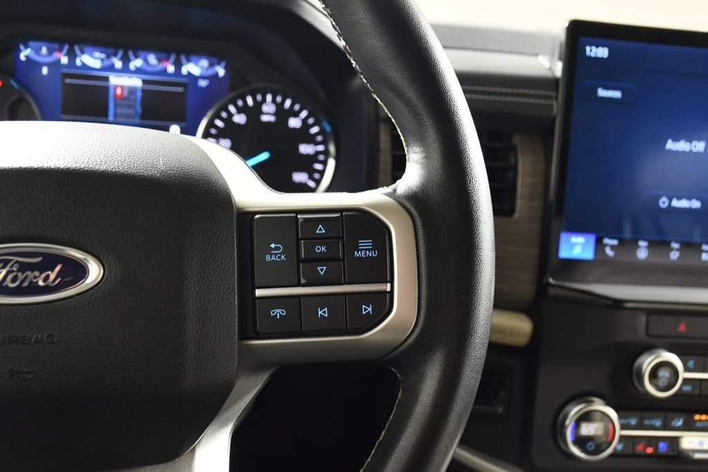 Used 2023 Ford Expedition Max Limited AWD/4WD image 30