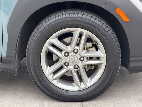 Used 2022 Hyundai Kona SE image 7