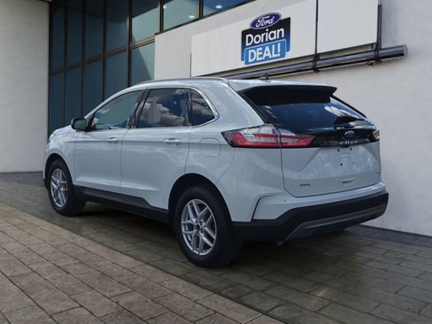 Used 2024 Ford Edge SEL w/ Convenience Package AWD/4WD image 5