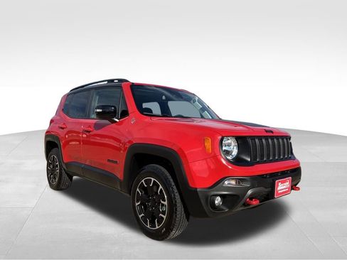 Used 2023 Jeep Renegade Trailhawk w/ Sun/Sound Group image 11