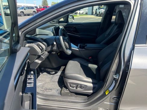 Used 2023 Toyota bZ4X AWD w/ Weather Package image 19