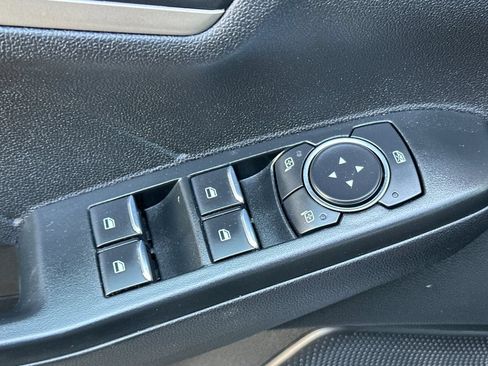 Used 2022 Ford Escape S FWD image 12