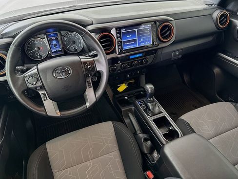 Certified 2023 Toyota Tacoma TRD Off-Road image 24