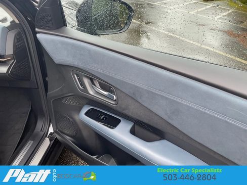 Used 2023 Nissan Ariya image 52