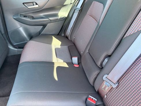 Used 2026 Nissan Sentra SR w/ Floor Mat Package FWD image 17