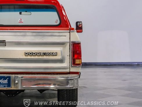 Used 1987 Dodge D/W Truck 150 image 25