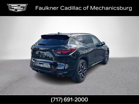 Used 2023 Chevrolet Blazer RS w/ Enhanced Convenience Package AWD/4WD image 4