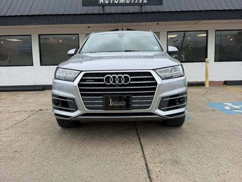 Used 2018 Audi Q7 3.0T Prestige AWD/4WD image 2