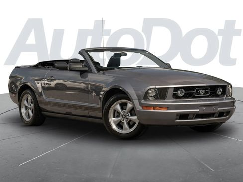 Used 2007 Ford Mustang Premium image 1