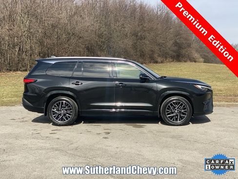 Used 2024 Lexus TX 350 AWD w/ Captains Chair Package image 8