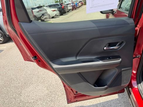 Used 2026 Nissan Kicks SV FWD image 15