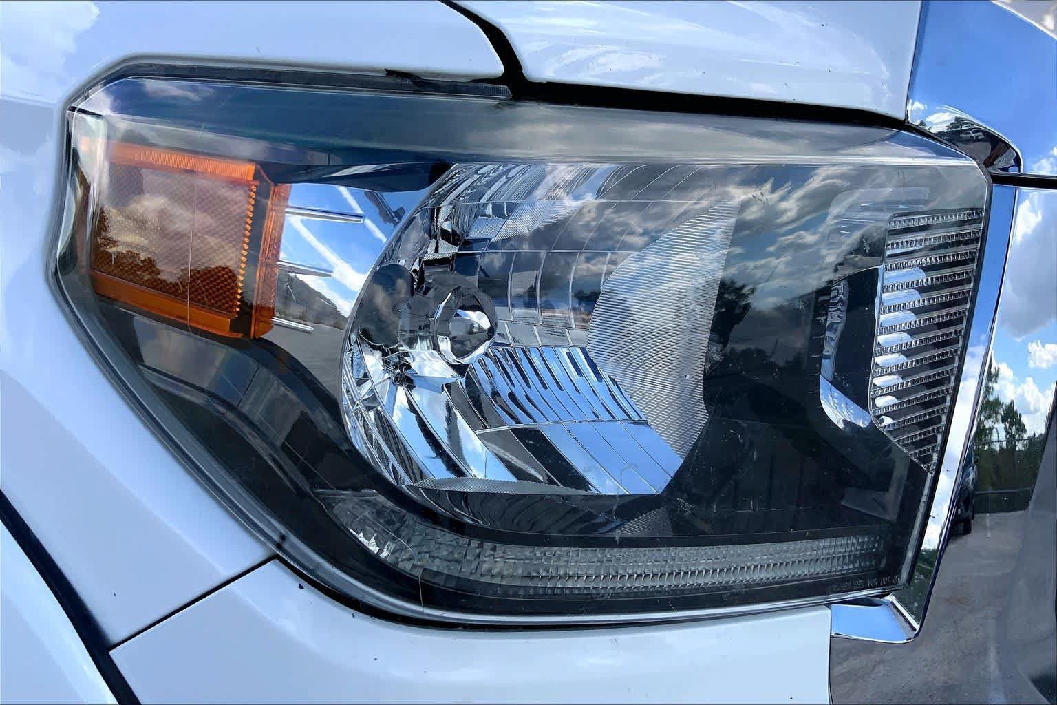 Used 2020 Toyota Tundra SR5 w/ SR5 Upgrade Package RWD image 27
