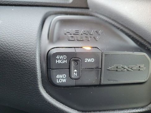 Used 2024 RAM 2500 Big Horn image 9