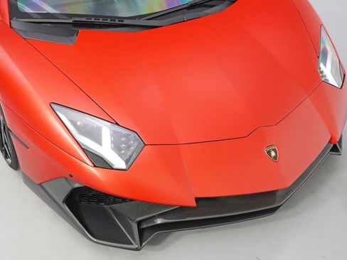Used 2017 Lamborghini Aventador S image 78