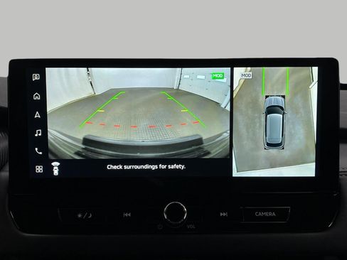 New 2025 Mitsubishi Outlander SE image 25