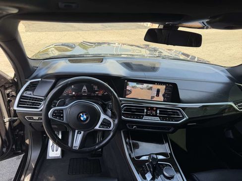 Used 2020 BMW X5 xDrive40i w/ M Sport Package AWD/4WD image 10