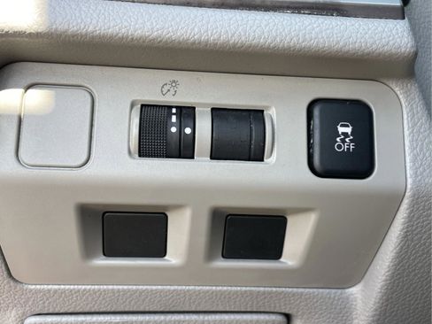 Used 2016 Subaru Forester 2.5i Premium image 30