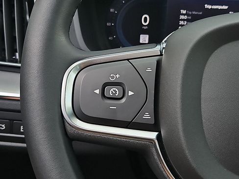 Certified 2024 Volvo XC60 T8 Core w/ Protection Package Premier image 22