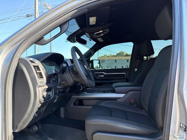 Used 2025 RAM 1500 Big Horn AWD/4WD image 9