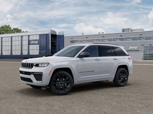 New 2026 Jeep Grand Cherokee Limited Reserve image 10