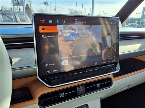 New 2025 Volkswagen ID. Buzz 1st Edition AWD/4WD image 9