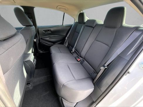Used 2024 Toyota Corolla LE FWD image 27
