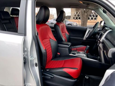 Used 2022 Toyota 4Runner SR5 image 8