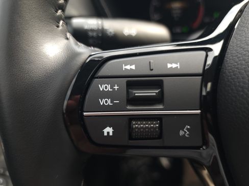 Certified 2025 Honda CR-V EX-L image 22