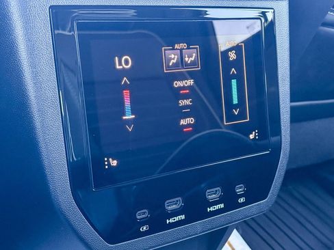 Used 2026 GMC Yukon Denali Ultimate w/ LPO, Floor Liner Package AWD/4WD image 25