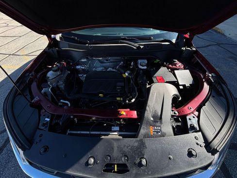 Used 2025 Chevrolet Trax LT image 31