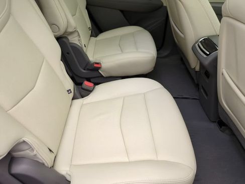Certified 2024 Cadillac XT6 Premium Luxury w/ LPO, Floor Liner Package AWD/4WD image 27