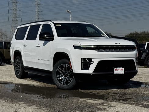 New 2026 Jeep Grand Wagoneer L 4DR 2WD image 2