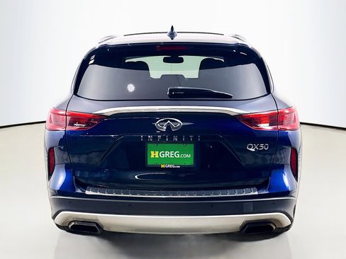 Used 2019 INFINITI QX50 Essential w/ Proactive Package image 8
