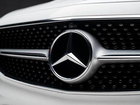 Used 2020 Mercedes-Benz E 450 Cabriolet image 15