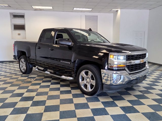 Used 2018 Chevrolet Silverado 1500 LT w/ All Star Edition RWD image 1