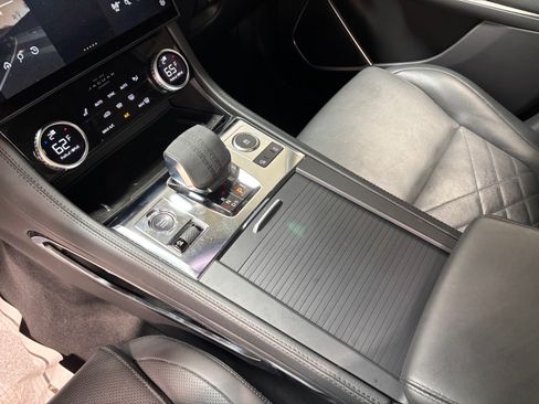Used 2023 Jaguar F-PACE S AWD/4WD image 14