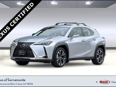Certified 2025 Lexus UX 300h FWD w/ Accessory Package (Z2)
