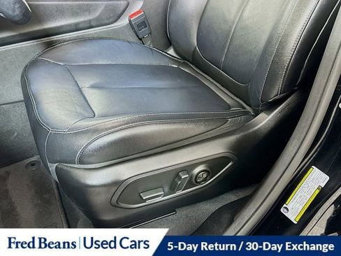 Used 2023 Jeep Grand Cherokee Limited AWD/4WD image 26