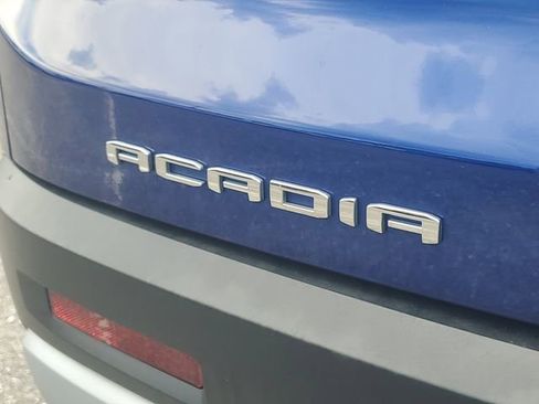 Certified 2023 GMC Acadia SLE w/ Driver Convenience Package image 7