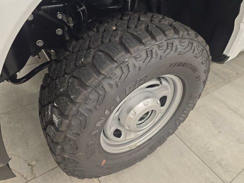 New 2026 Ford F250 XL AWD/4WD image 43