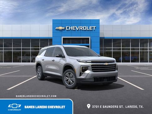 New 2025 Chevrolet Traverse LT w/ Driver Confidence Package FWD image 1