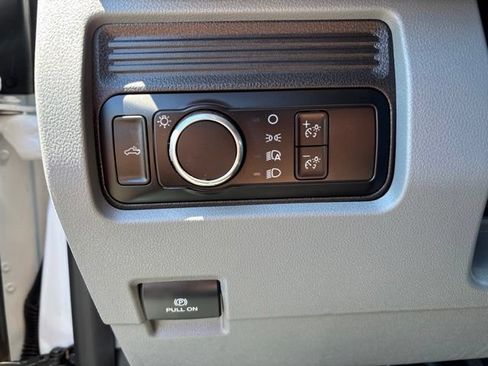 Used 2024 Ford F350 XL w/ 360-Degree Camera Package AWD/4WD image 15
