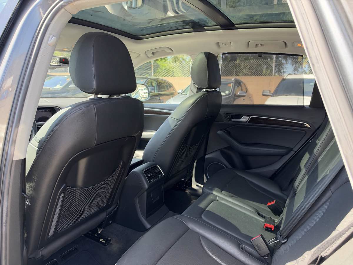 Used 2014 Audi Q5 3.0T Prestige w/ Prestige Package AWD/4WD image 15