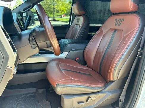 Used 2022 Ford F250 King Ranch w/ FX4 Off-Road Package image 11