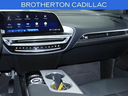 Certified 2024 Cadillac Lyriq Tech w/ Driver Assist Package AWD/4WD image 26