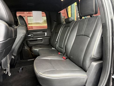 Used 2016 RAM 3500 Laramie Longhorn image 21