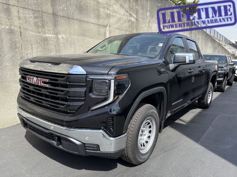 New 2026 GMC Sierra 1500 Pro AWD/4WD image 1