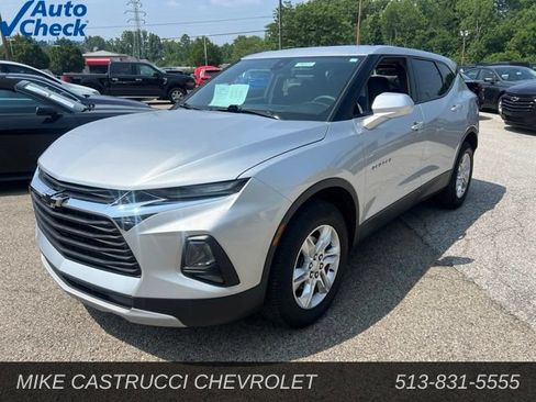 Used 2022 Chevrolet Blazer LT FWD image 1