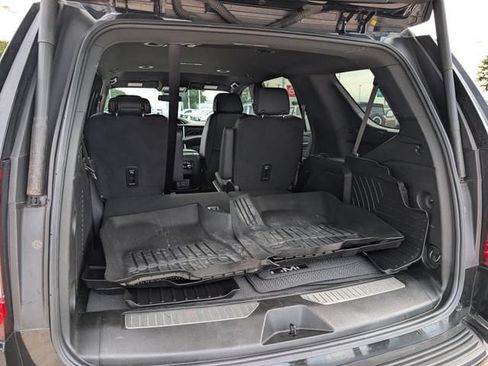 Used 2023 GMC Yukon Denali RWD image 27
